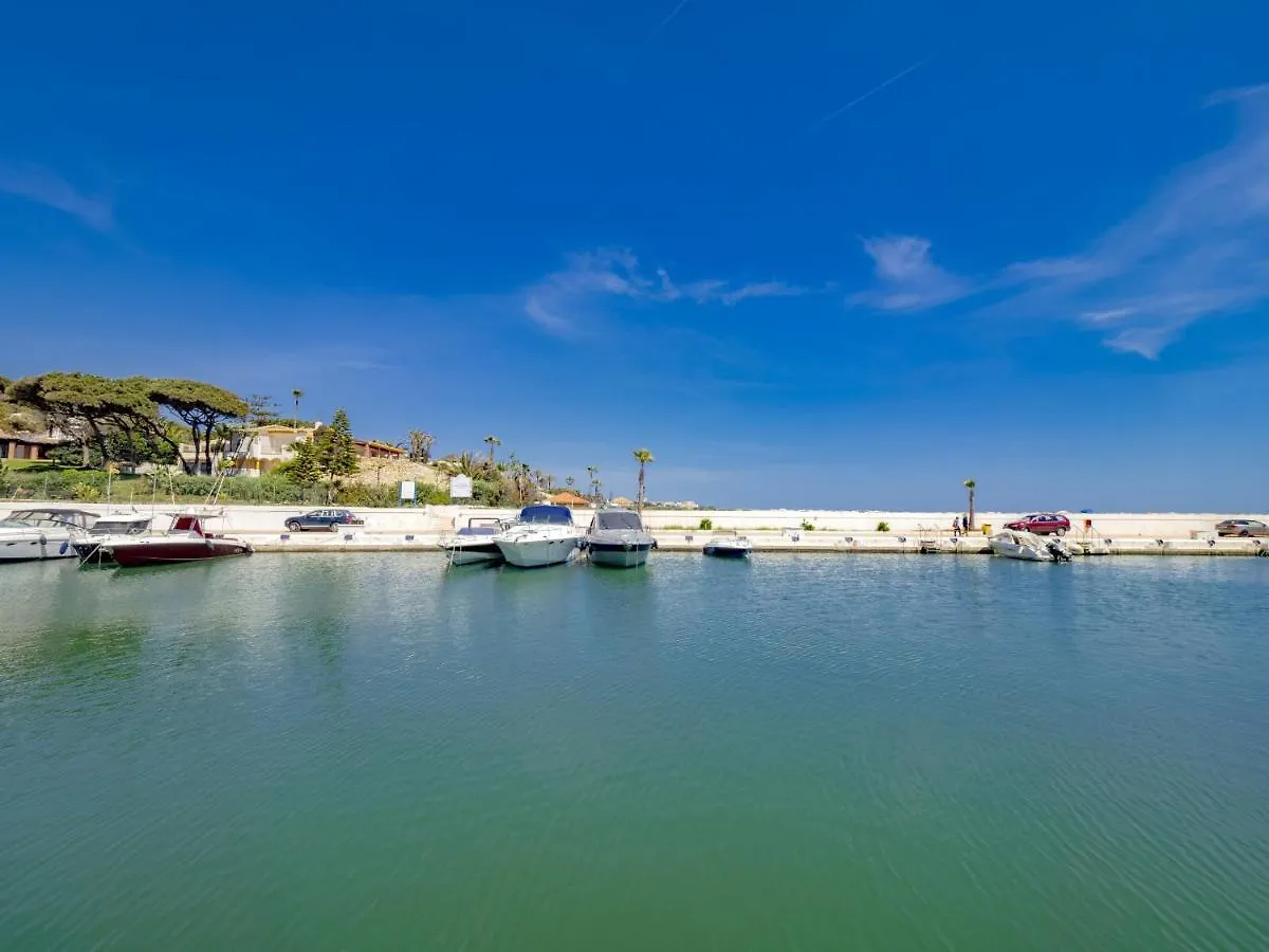 شقة Cubo'S Penthouse Cabopino Port Marbella & Parking
