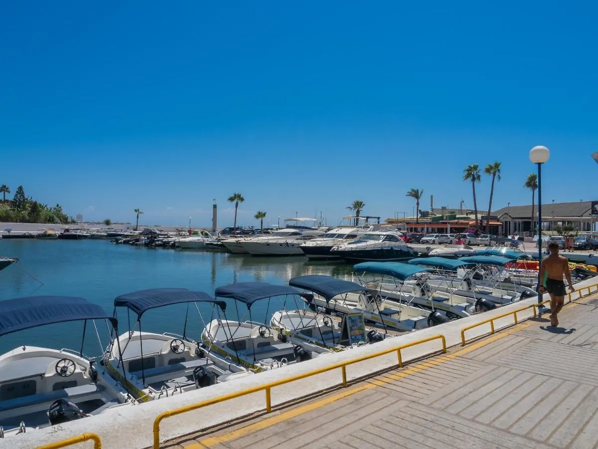 شقة Cubo'S Penthouse Cabopino Port Marbella & Parking